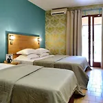Logis Hotel Le Lonca 3*