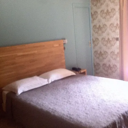 Hotel Logis Le Lonca Porto (Corsica)