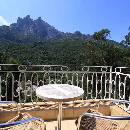 Hotel Logis Le Lonca