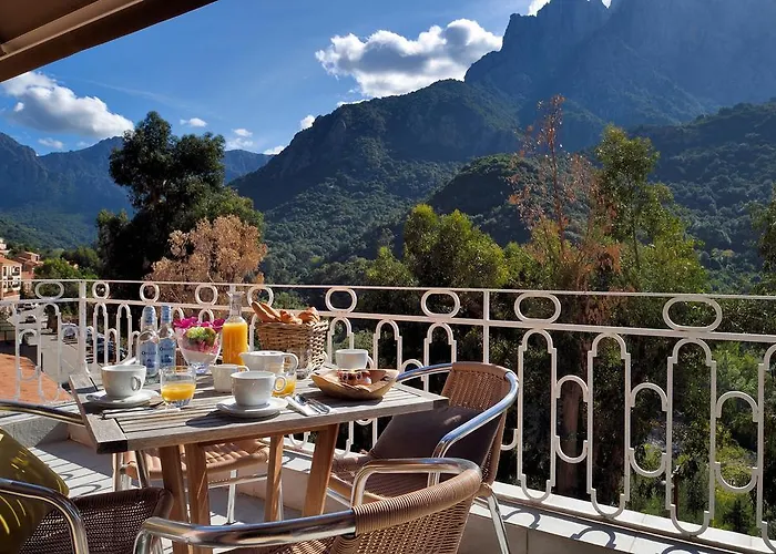 Logis Le Lonca 3* Porto (Corsica)