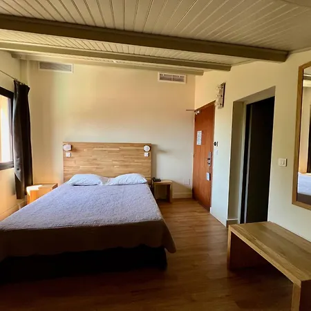 Logis Hotel Le Lonca Ξενοδοχείο 3*