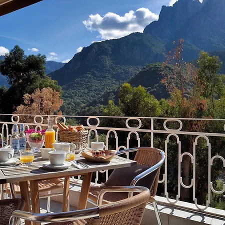 Logis Hotel Le Lonca 3* Porto (Corsica)