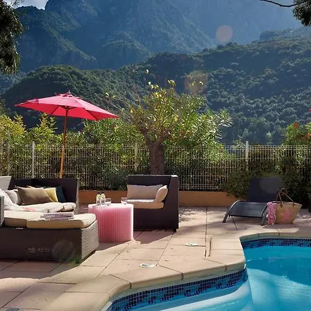 Logis Hotel Le Lonca 3*