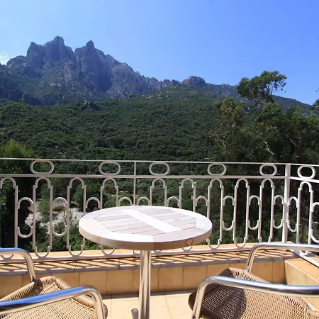Hotel Logis Le Lonca Porto (Corsica)