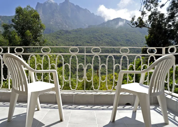 Logis Le Lonca 3* Porto (Corsica)