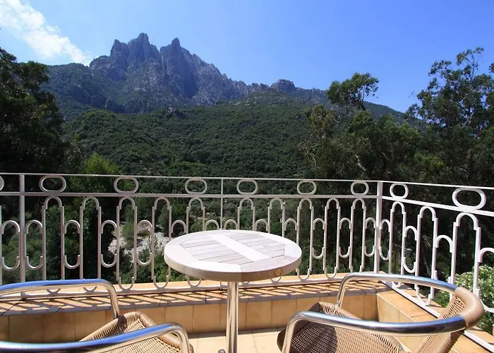 מלון Logis Le Lonca